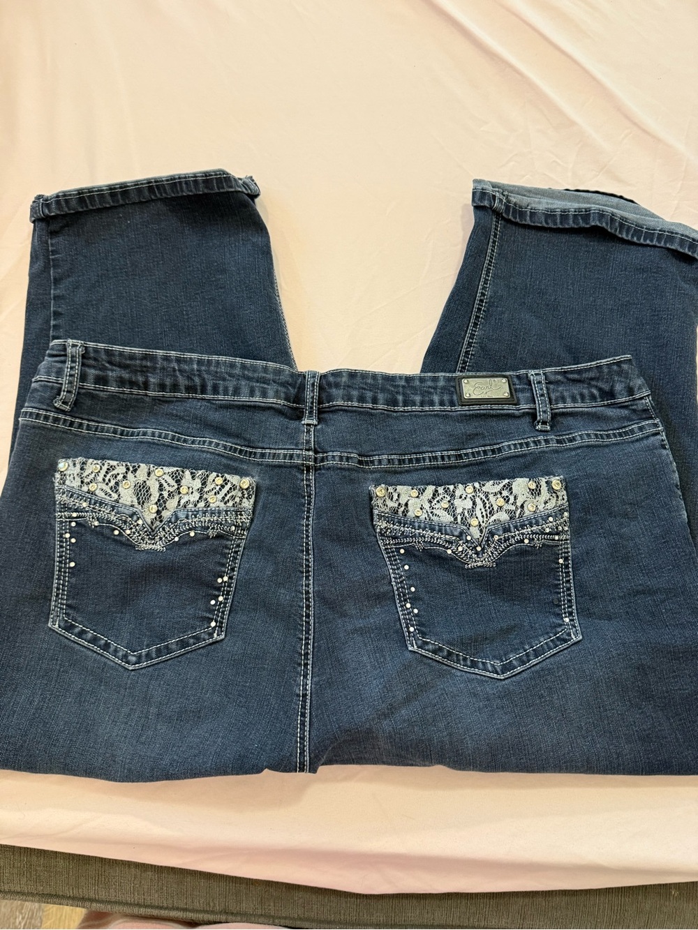 Dark Blue Women’s Jeans with Lace Pocket Detail capris